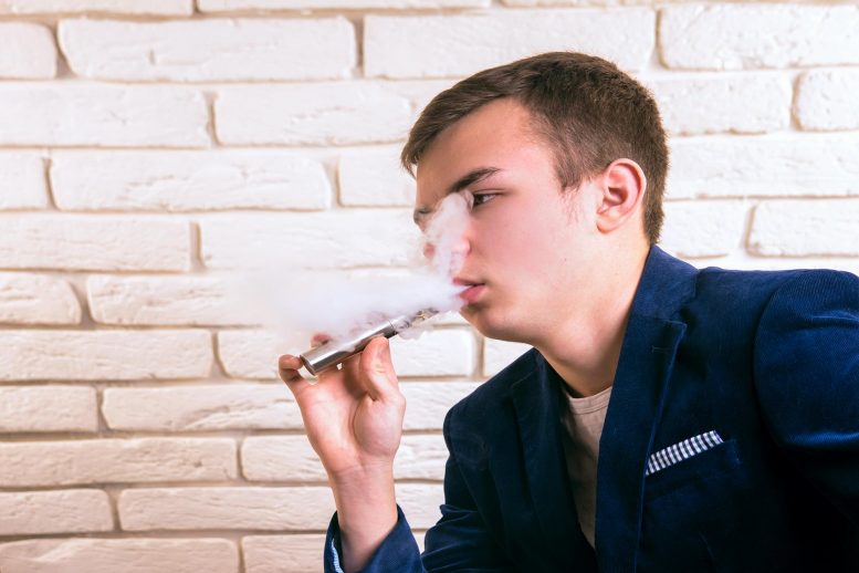 Teen Vaping eCigarette
