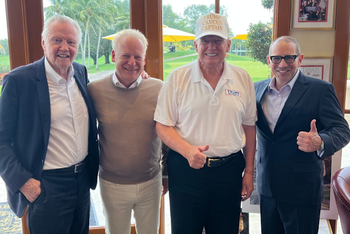 Jon Voight, Steven Paul and Scott Karol meet with Donald Trump at Mar-a-Lago